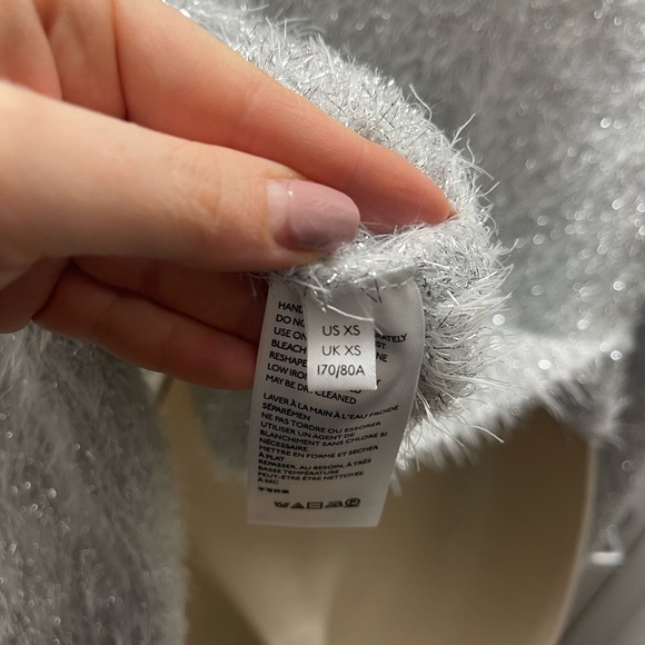 Urban Outfitters Sparkly Silver Metallic Crop Top Sweater XS - Picture 14 of 17